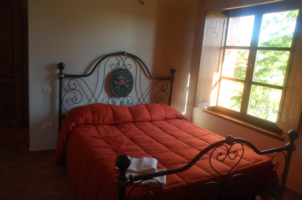 Agriturismo Il Poderetto Licciana Nardi Pokój zdjęcie